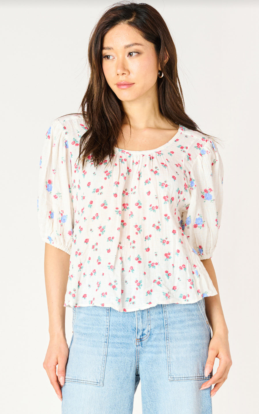 Summer berry top